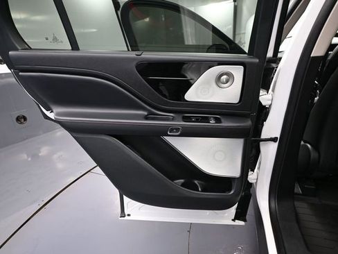 Used 2023 Lincoln Aviator Reserve w/ Equipment Group 201A image 43