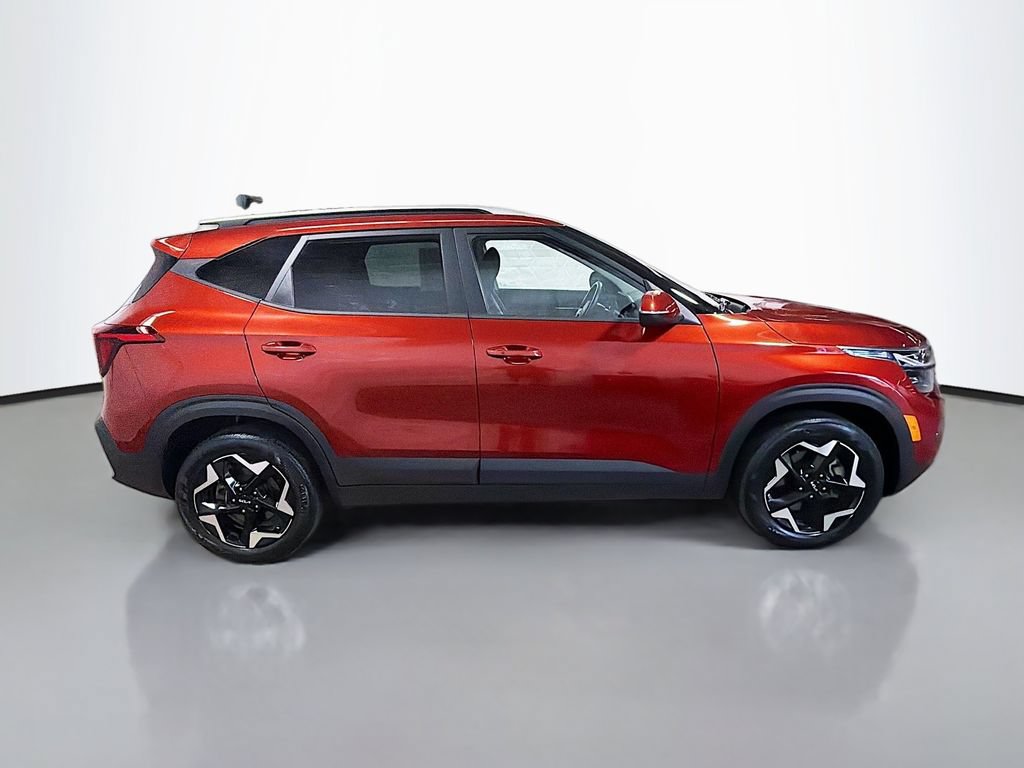 Used 2025 Kia Seltos S AWD/4WD image 10