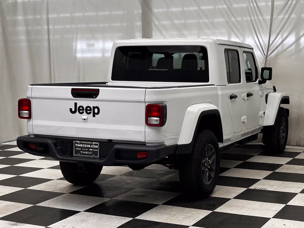 New 2026 Jeep Gladiator Sport AWD/4WD image 7