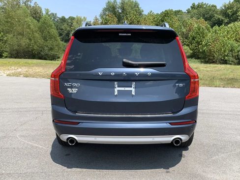 Used 2019 Volvo XC90 T5 Momentum w/ Protection Package Premier AWD/4WD image 7