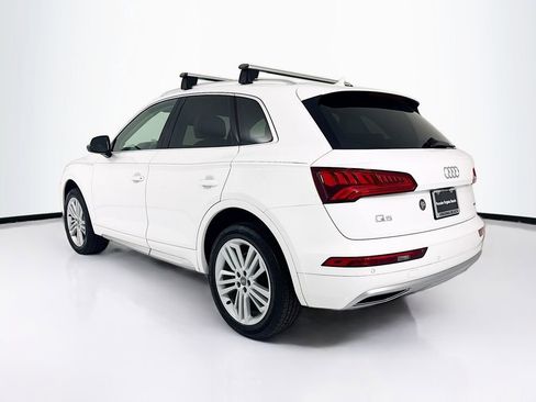 Used 2020 Audi Q5 2.0T Premium Plus w/ Premium Plus Package image 3