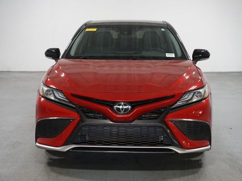 Used 2022 Toyota Camry XSE image 2