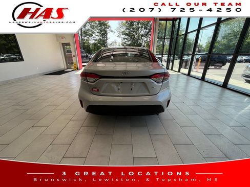 Used 2023 Toyota Corolla LE FWD image 5