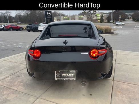 Used 2018 MAZDA MX-5 Miata RF Grand Touring image 4