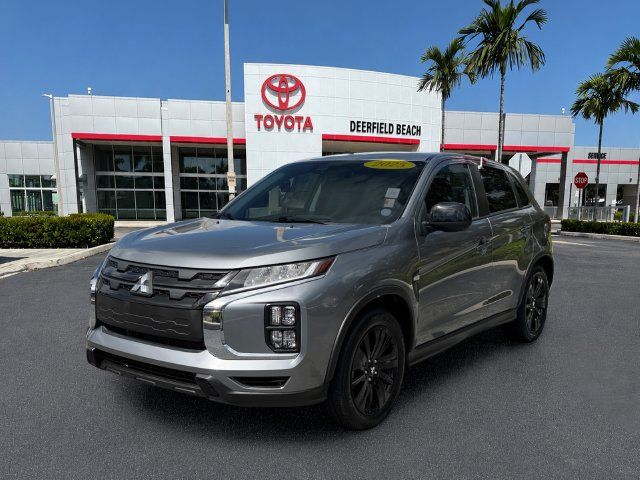 Used 2025 Mitsubishi Outlander Sport AWD image 3