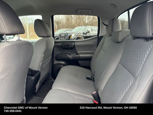 Used 2022 Toyota Tacoma SR image 16