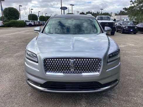 Used 2022 Lincoln Nautilus Reserve w/ Equipment Group 201A image 2