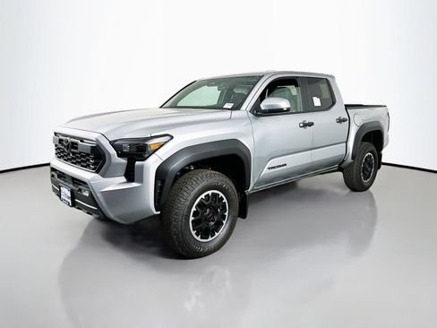 New 2026 Toyota Tacoma TRD Off-Road AWD/4WD image 3