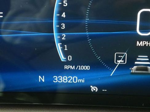 Used 2024 Cadillac XT4 Premium Luxury FWD image 33