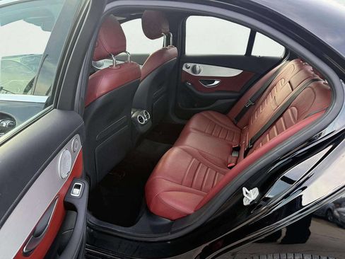 Used 2015 Mercedes-Benz C 300 4MATIC Sedan image 11