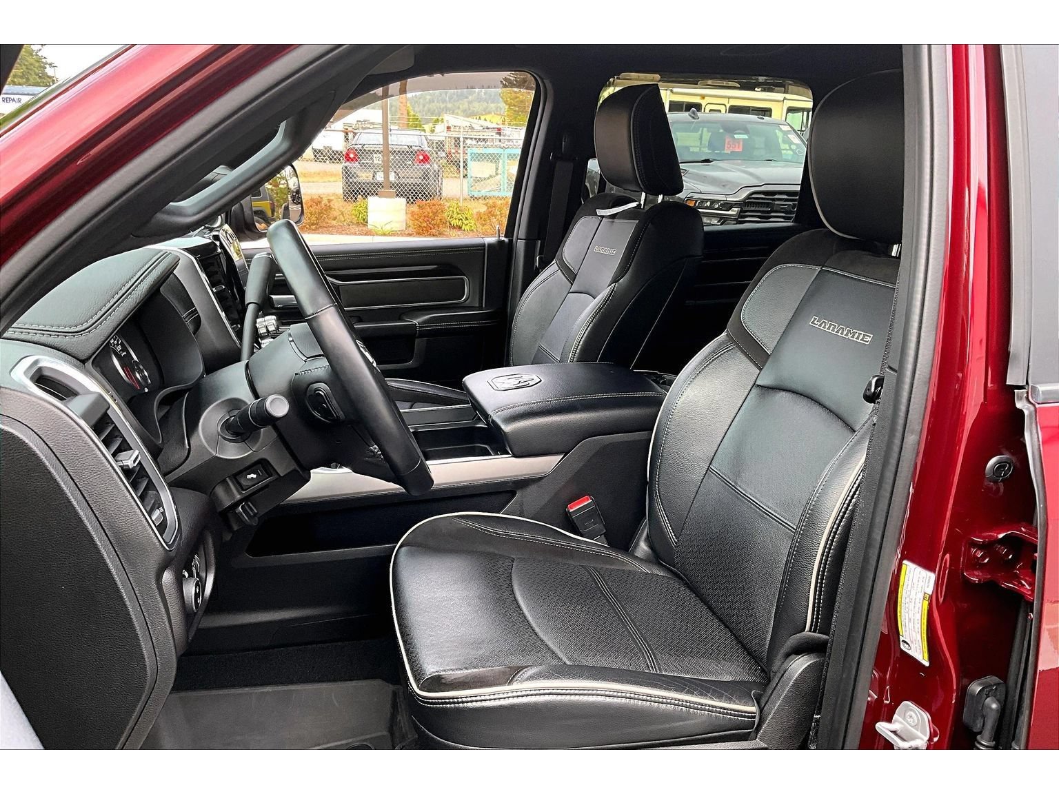 Used 2022 RAM 2500 Laramie AWD/4WD image 24