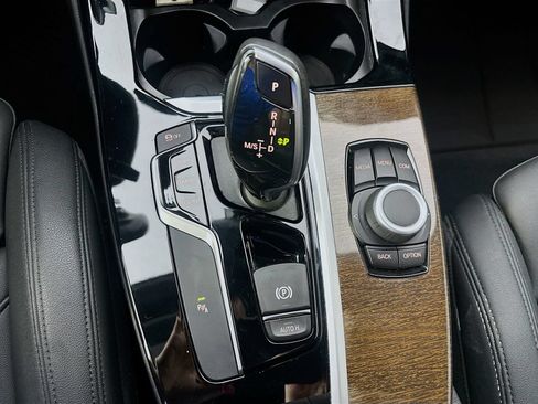 Used 2019 BMW X3 sDrive30i w/ Driving Assistance Package RWD image 16