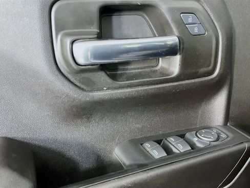 Used 2024 Chevrolet Silverado 1500 Custom w/ Dark Appearance Package AWD/4WD image 23