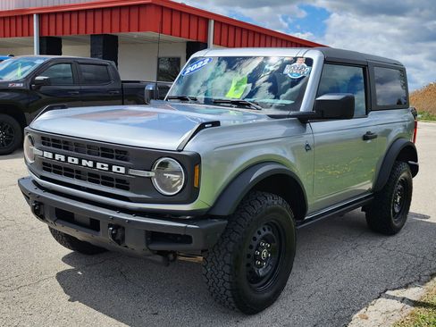 Used 2022 Ford Bronco Black Diamond AWD/4WD image 13