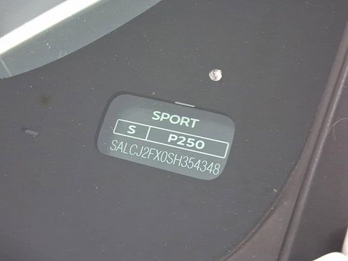 Used 2025 Land Rover Discovery Sport S image 20