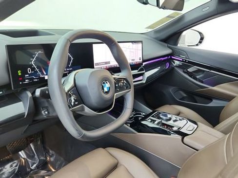 Used 2026 BMW 530i image 18