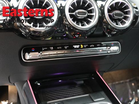Used 2025 Mercedes-Benz GLA 250 image 17
