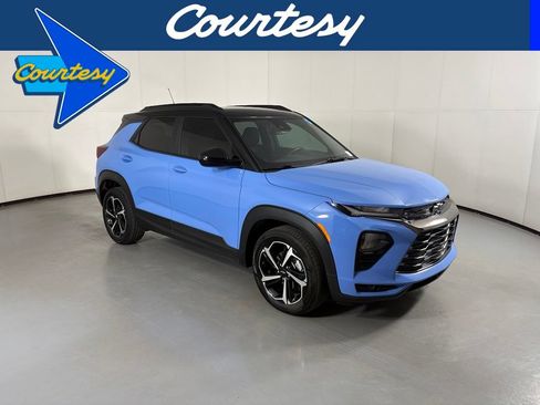 Certified 2023 Chevrolet TrailBlazer RS w/ Convenience Package FWD image 1