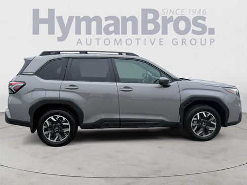 Certified 2026 Subaru Forester Premium AWD/4WD image 2