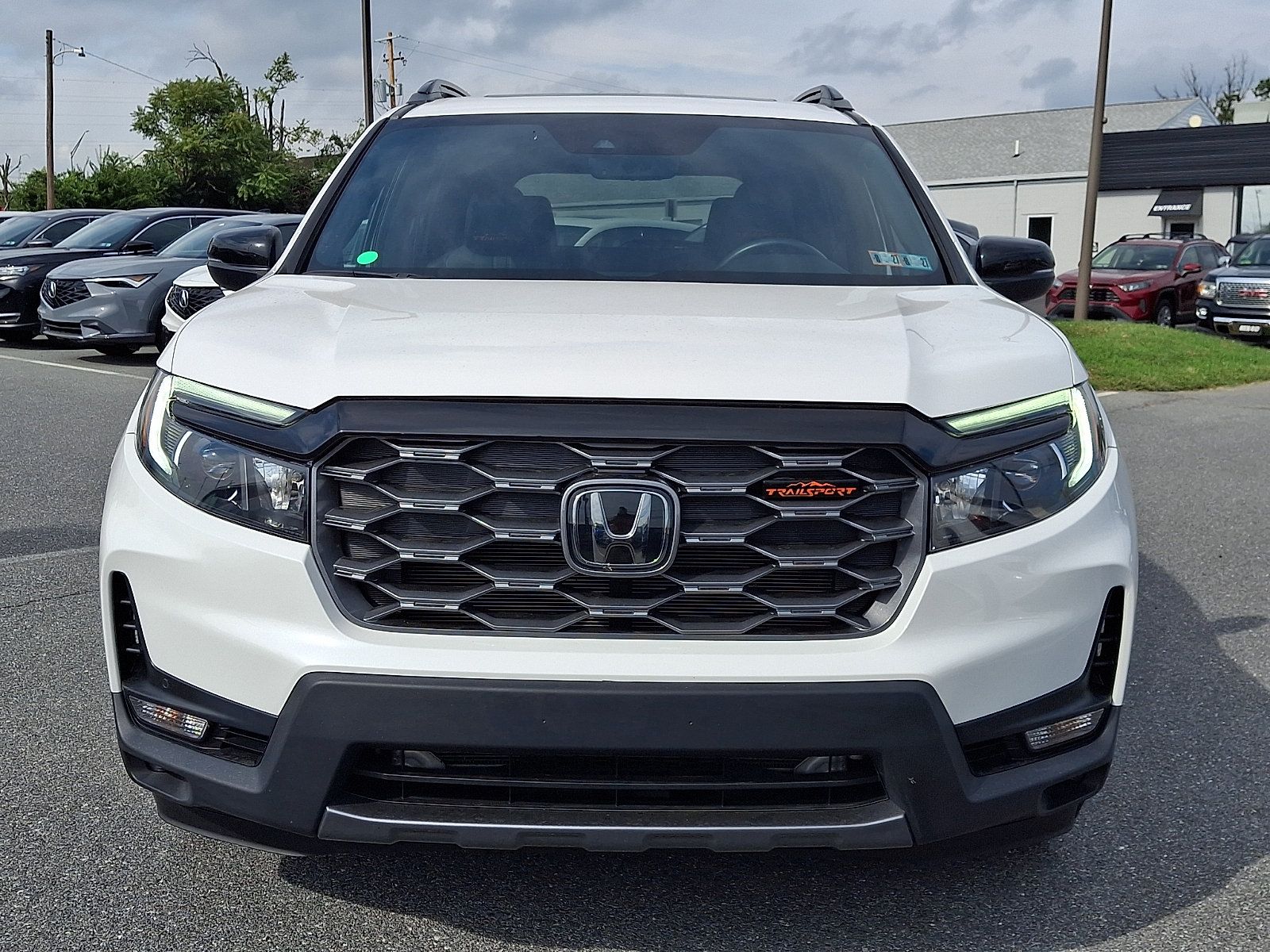 Certified 2023 Honda Passport TrailSport image 2