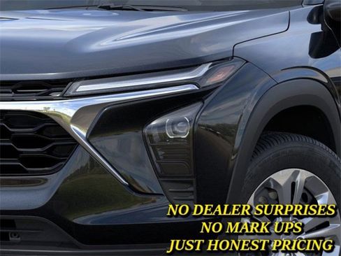 New 2026 Chevrolet Trax LS image 10