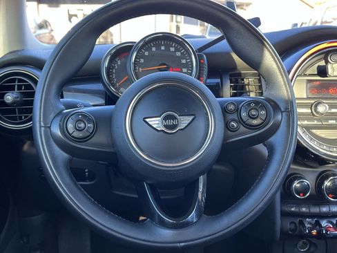 Used 2014 MINI Cooper 2-Door Hardtop image 16