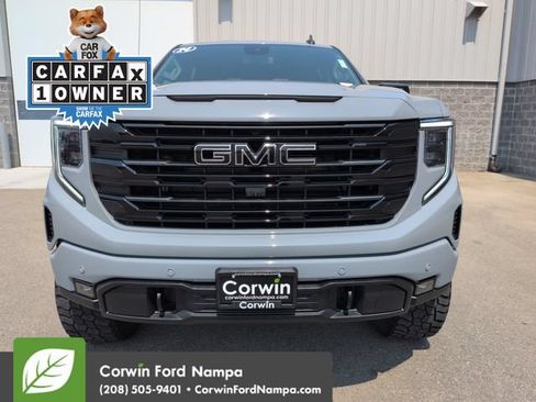 Used 2024 GMC Sierra 1500 Elevation w/ Elevation Premium Package AWD/4WD image 8