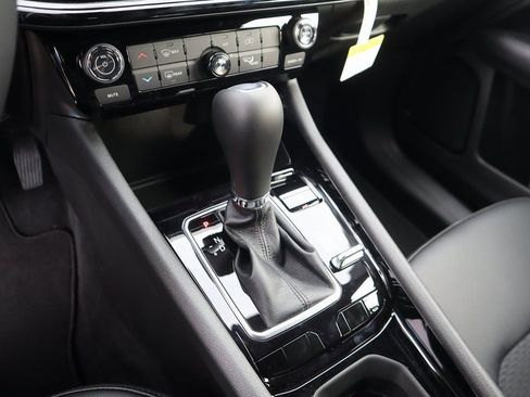 New 2026 Jeep Compass Latitude AWD/4WD image 8