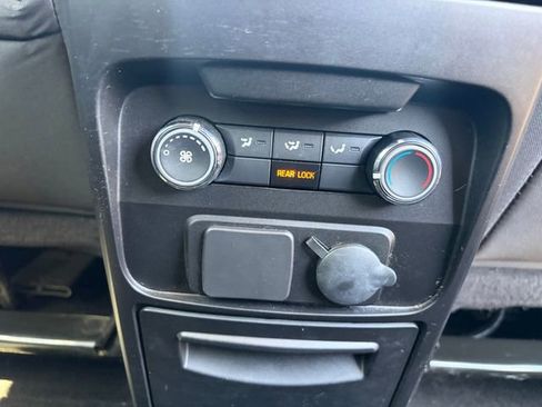Used 2015 Ford Flex SE FWD image 27