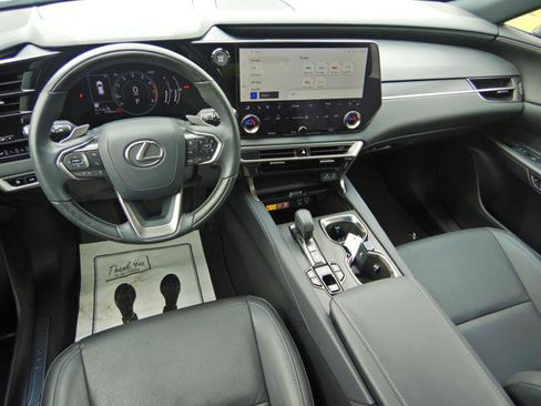 Used 2023 Lexus RX 350 Premium w/ Accessory Package AWD/4WD image 2