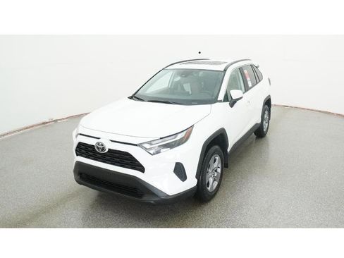 New 2025 Toyota RAV4 XLE image 16