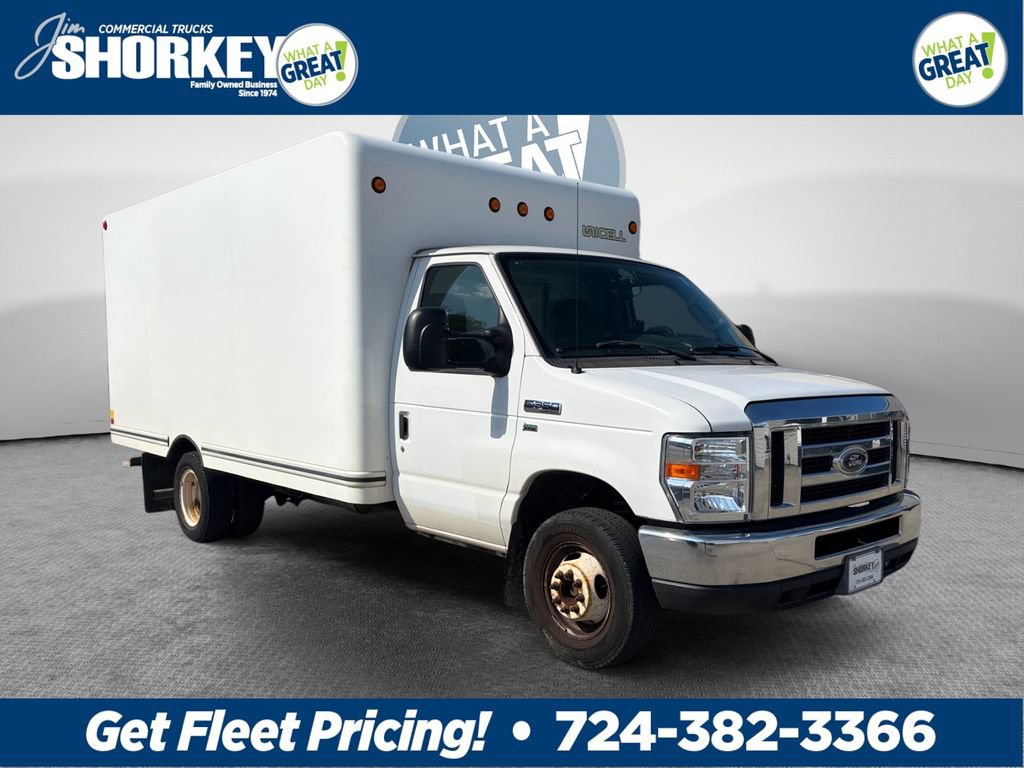 Used 2016 Ford E-350 and Econoline 350 Super Duty RWD image 1