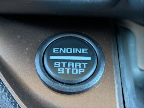 Used 2021 Ford Bronco Sport Outer Banks w/ Outer Banks Package (96D) image 32