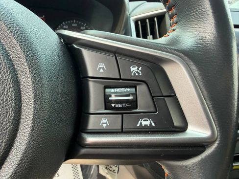 Used 2019 Subaru Crosstrek 2.0i Premium AWD/4WD image 23