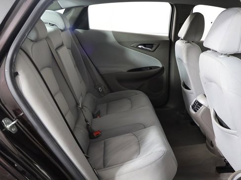 Used 2020 Chevrolet Malibu LT image 24