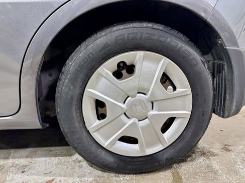 Used 2013 Honda Fit image 22