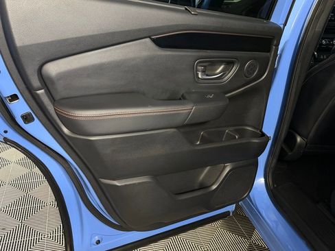 Used 2023 Honda Pilot TrailSport image 25