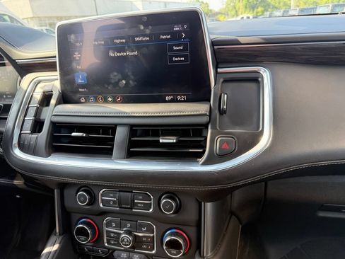 Used 2021 Chevrolet Tahoe Z71 w/ Z71 Off-Road Package AWD/4WD image 50