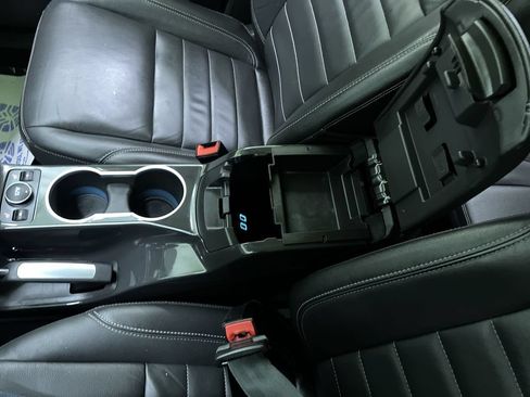 Used 2016 Ford Escape Titanium AWD/4WD image 26