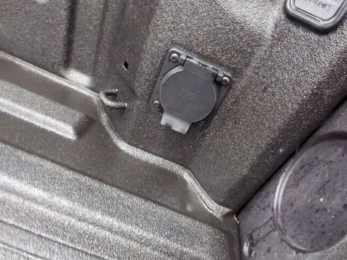 Used 2025 GMC Sierra 1500 Denali AWD/4WD image 27