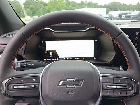 New 2025 Chevrolet Colorado Z71 w/ Midnight Edition image 15