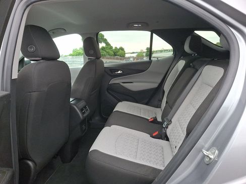 Certified 2024 Chevrolet Equinox LS w/ LS Convenience Package FWD image 10