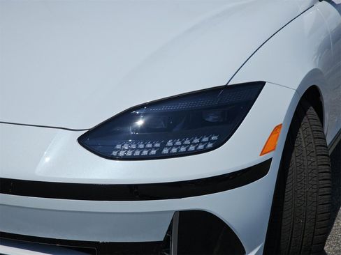 New 2025 Hyundai Ioniq 6 SEL image 32