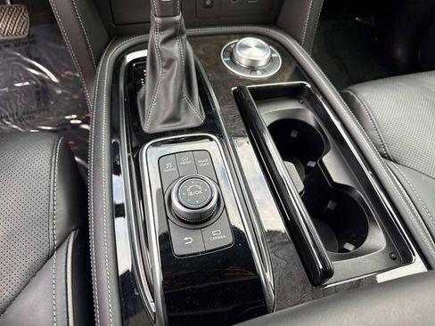 Used 2024 INFINITI QX80 Sensory w/ Cargo Package AWD/4WD image 27