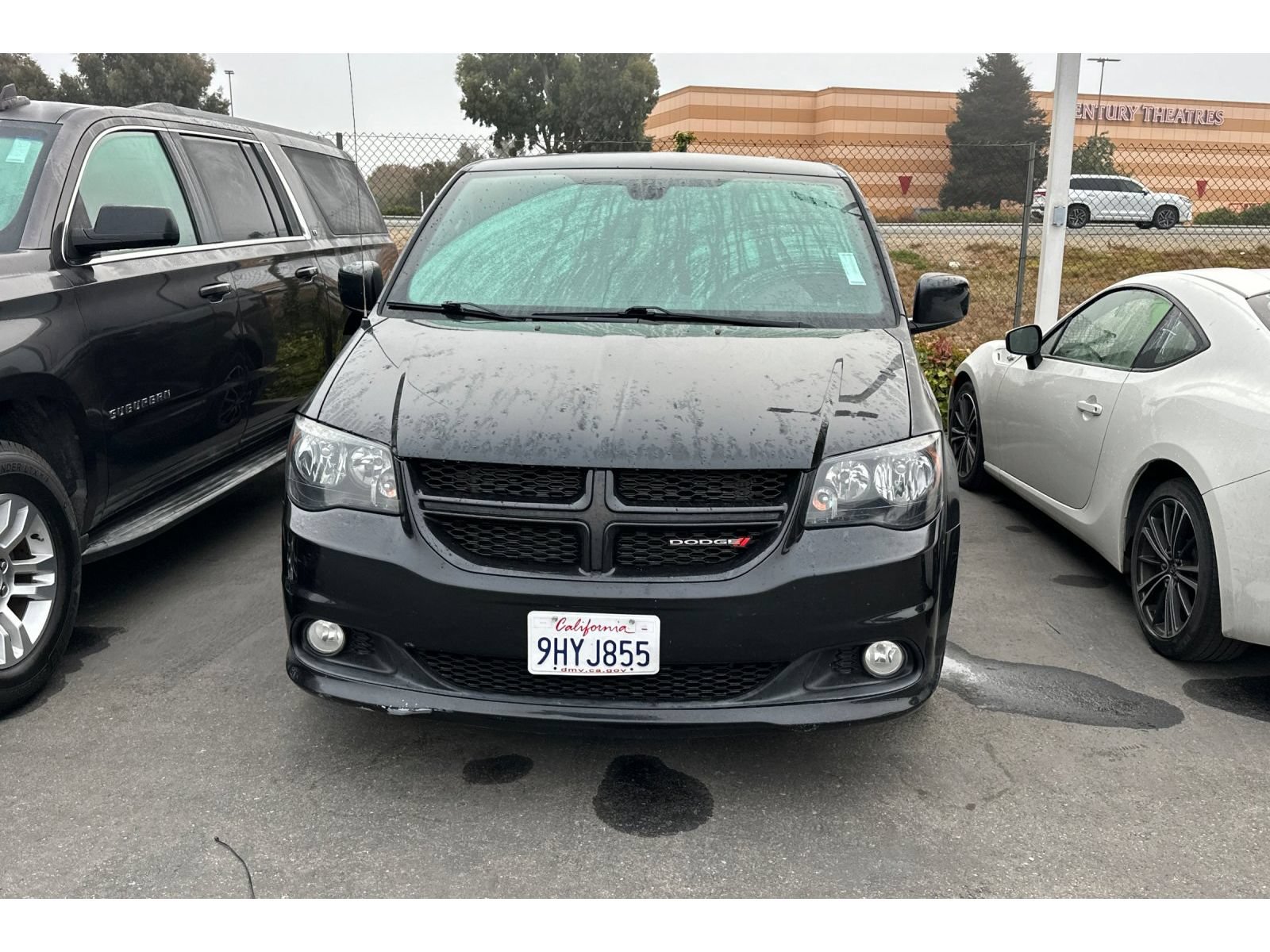Used 2019 Dodge Grand Caravan GT FWD image 3