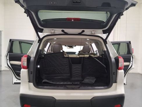 Used 2025 Subaru Ascent Premium AWD/4WD image 12