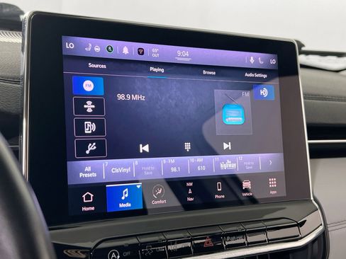 Used 2022 Jeep Compass Limited w/ Elite Group image 14