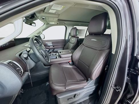 New 2026 Ford Expedition Max Platinum w/ Platinum Ultimate Package AWD/4WD image 22