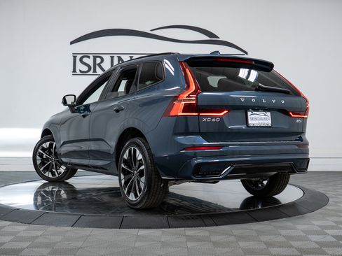 New 2026 Volvo XC60 B5 Plus w/ Protection Package Premier image 28