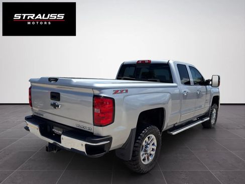 Used 2016 Chevrolet Silverado 2500 LTZ w/ LTZ Plus Package AWD/4WD image 9